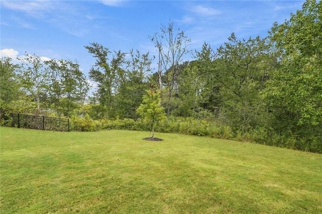 8965 Tanner Crescent, Ball Ground, GA 30107