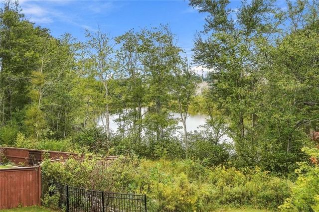 8965 Tanner Crescent, Ball Ground, GA 30107