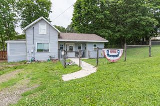 529 Clinton Street, Marshall City, MI 49068
