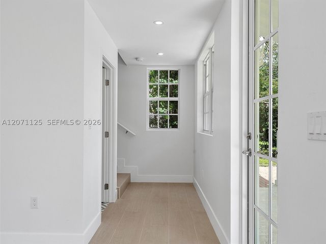 112 Florida Ave, Coral Gables, FL 33133