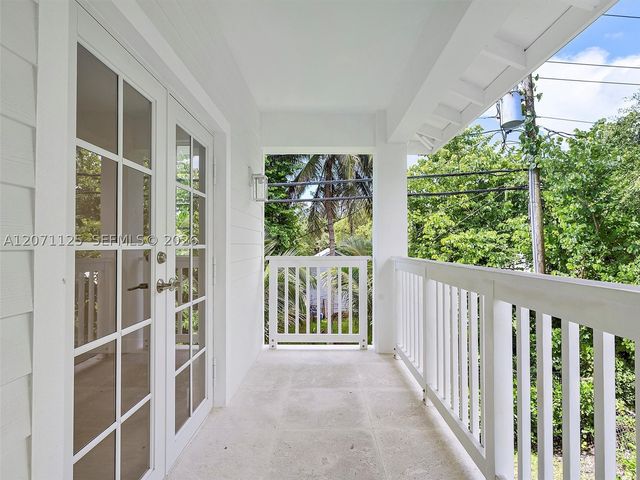 112 Florida Ave, Coral Gables, FL 33133