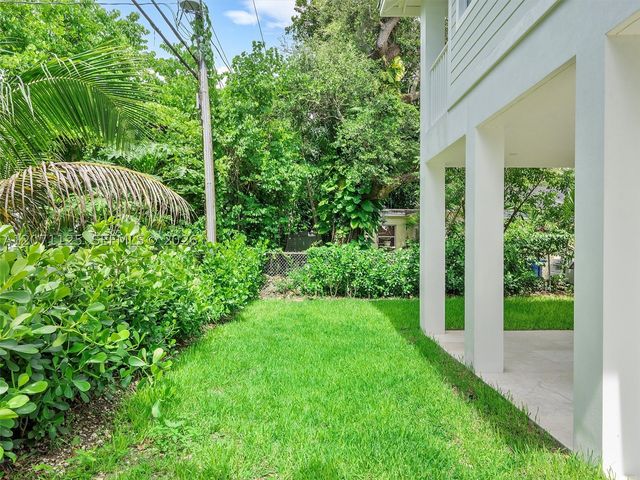 112 Florida Ave, Coral Gables, FL 33133