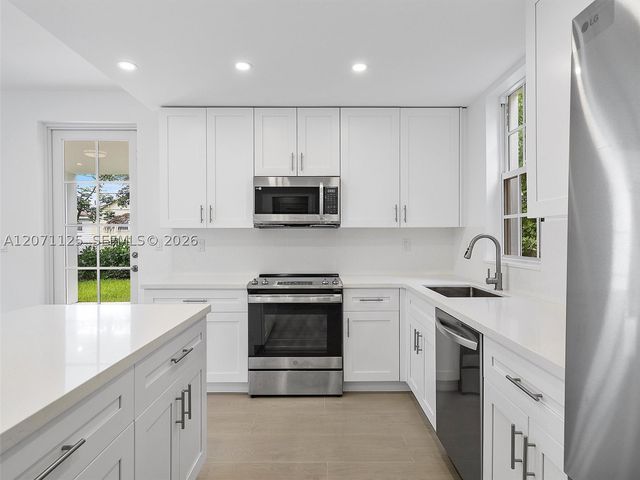 112 Florida Ave, Coral Gables, FL 33133