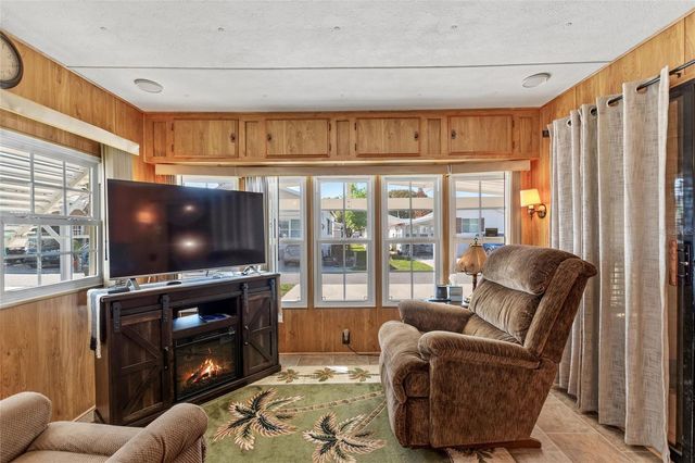 135 CITRUS RIDGE DRIVE, Davenport, FL 33837