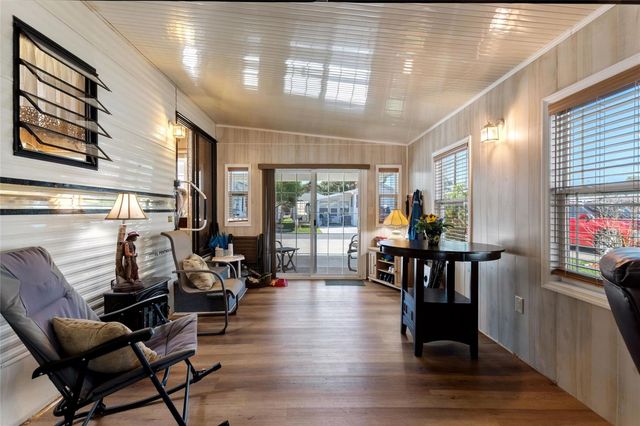 135 CITRUS RIDGE DRIVE, Davenport, FL 33837