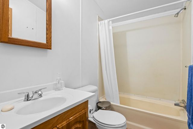 8761 Partridge Lane, Mancelona, MI 49659