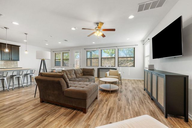 1902 Tasmanian Tiger TRCE, Austin, TX 78728