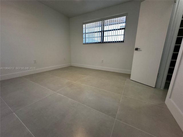 10625 SW 112th Ave 306, Miami, FL 33176