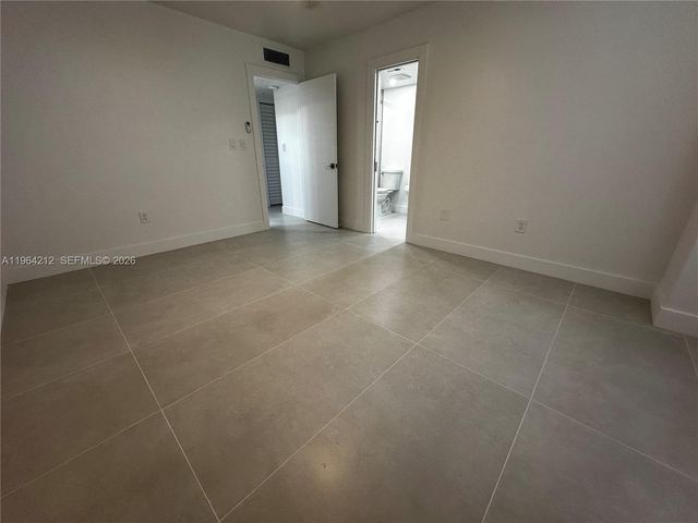 10625 SW 112th Ave 306, Miami, FL 33176