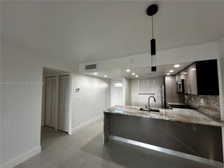 10625 SW 112th Ave 306, Miami, FL 33176