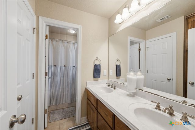 302 Wrought Iron Drive, Harker Heights, TX 76548