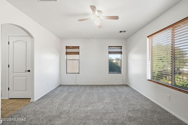 640 W Emerald Key Drive, Green Valley, AZ 85614