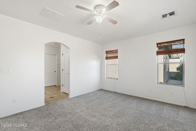 640 W Emerald Key Drive, Green Valley, AZ 85614