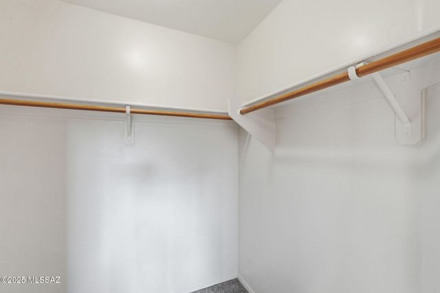 640 W Emerald Key Drive, Green Valley, AZ 85614