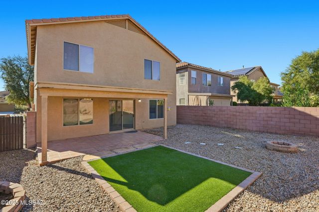 640 W Emerald Key Drive, Green Valley, AZ 85614