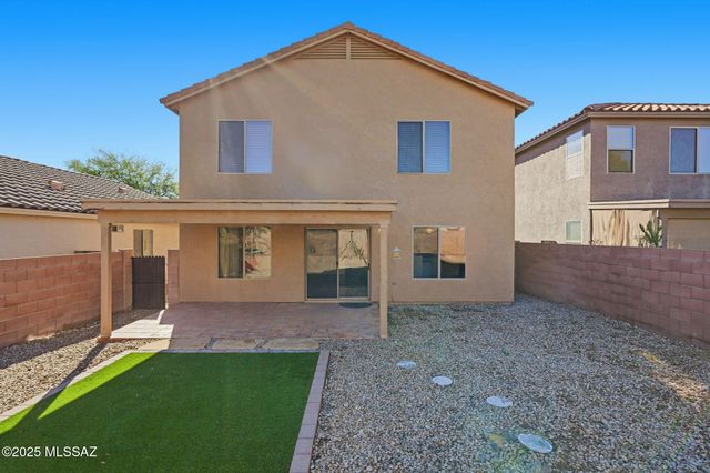 640 W Emerald Key Drive, Green Valley, AZ 85614