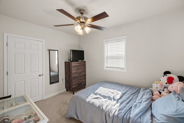 2521 Garfield Avenue, Des Moines, IA 50317