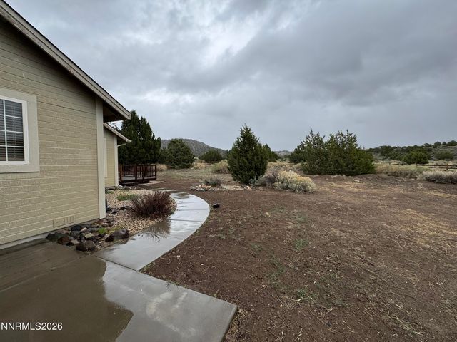 2020 Rocking Horse Road, Gardnerville, NV 89410