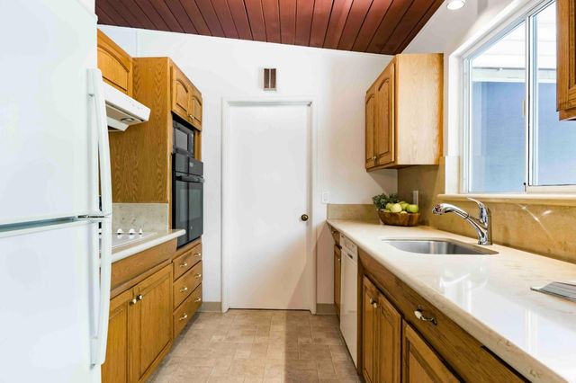 2491 Betlo Avenue, Mountain View, CA 94043