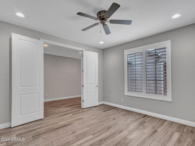 44529 N SONORAN ARROYO Lane, New River, AZ 85087