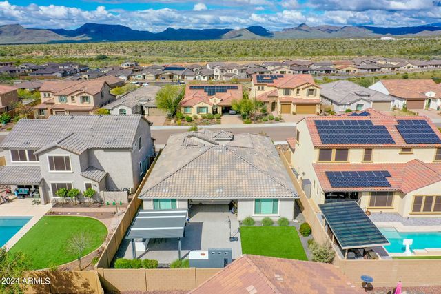 44529 N SONORAN ARROYO Lane, New River, AZ 85087