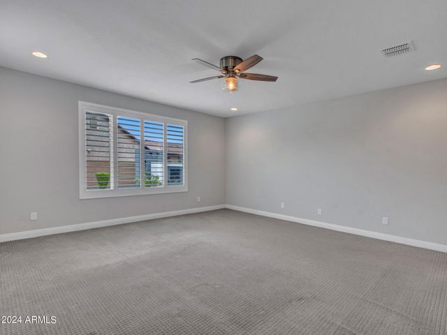 44529 N SONORAN ARROYO Lane, New River, AZ 85087