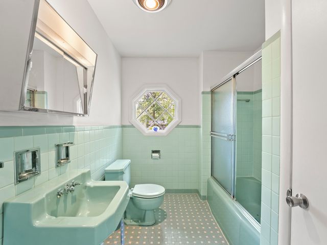 700 Bragg Cir, Tullahoma, TN 37388