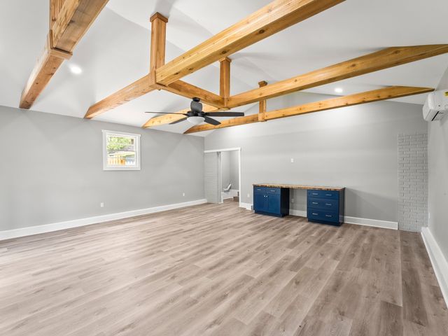 700 Bragg Cir, Tullahoma, TN 37388