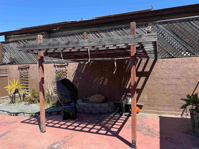 1341 E 4th Street, National City, CA 91950