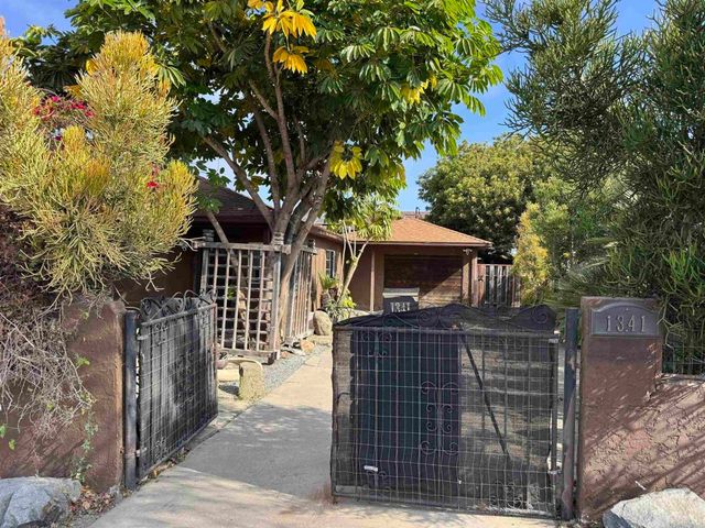 1341 E 4th Street, National City, CA 91950