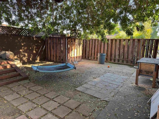 1341 E 4th Street, National City, CA 91950