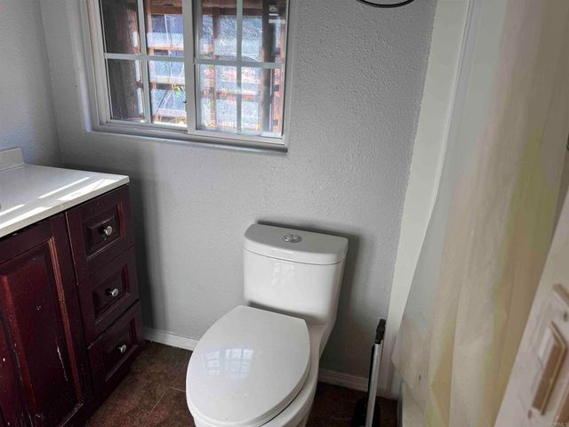 1341 E 4th Street, National City, CA 91950