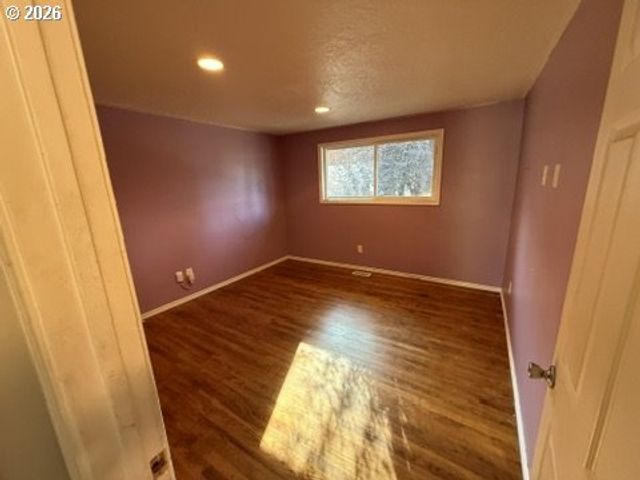 1902 Se 151ST Ave, Portland, OR 97233