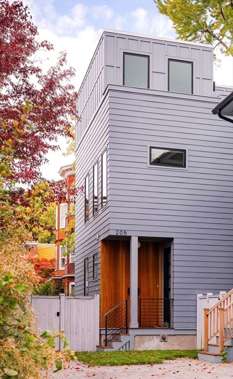 205 Pearl Street, Cambridge, MA 02139