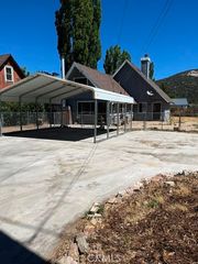 213 E Mountain View, Big Bear City, CA 92314