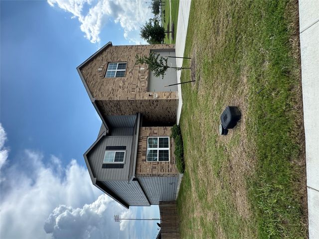 18641 Quiet Range DR, Elgin, TX 78621