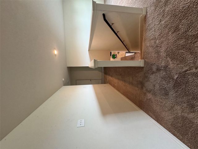 18641 Quiet Range DR, Elgin, TX 78621