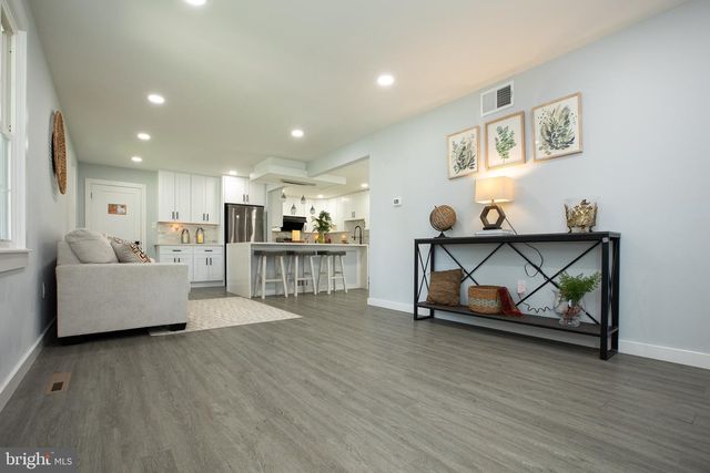 4356 LINTHICUM RD, Dayton, MD 21036