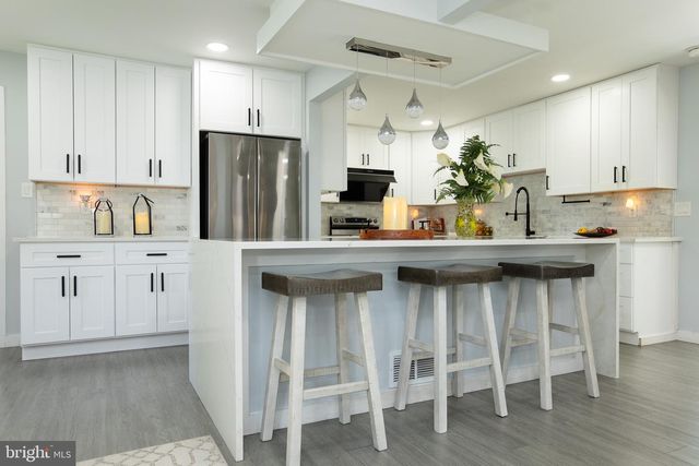 4356 LINTHICUM RD, Dayton, MD 21036