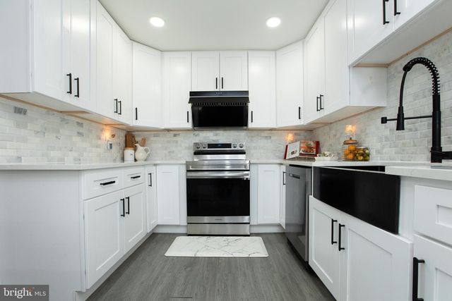 4356 LINTHICUM RD, Dayton, MD 21036