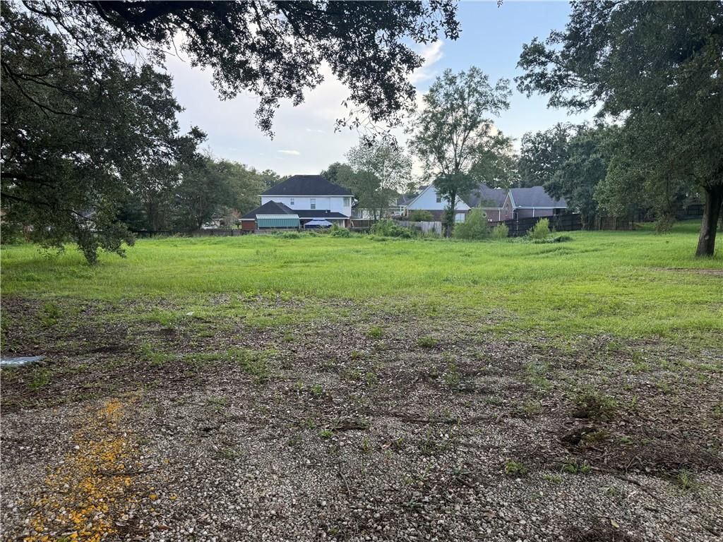 7251 Grelot Road, Mobile, AL 36695 — exterior