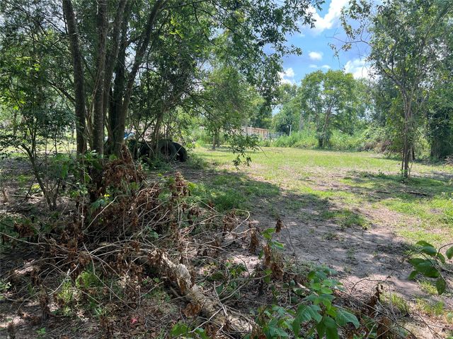 10618 County Road 583b, Alvin, TX 77511