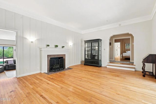 595 Elm Avenue, Sierra Madre, CA 91024
