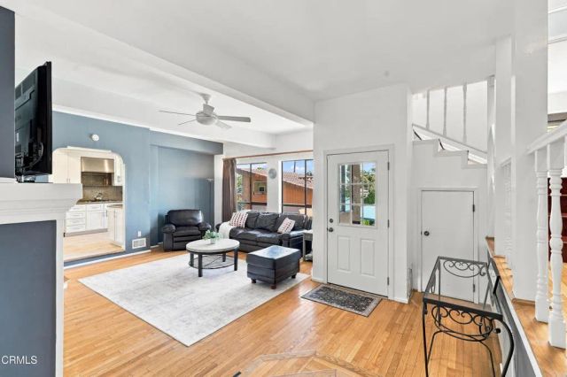 595 Elm Avenue, Sierra Madre, CA 91024