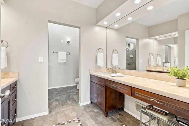 595 Elm Avenue, Sierra Madre, CA 91024