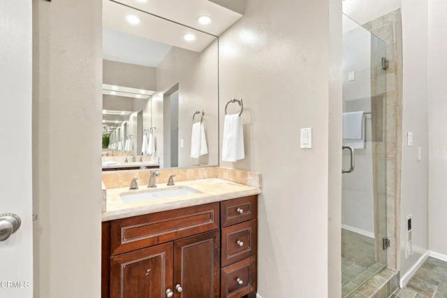 595 Elm Avenue, Sierra Madre, CA 91024