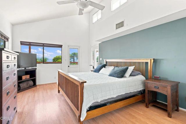 595 Elm Avenue, Sierra Madre, CA 91024