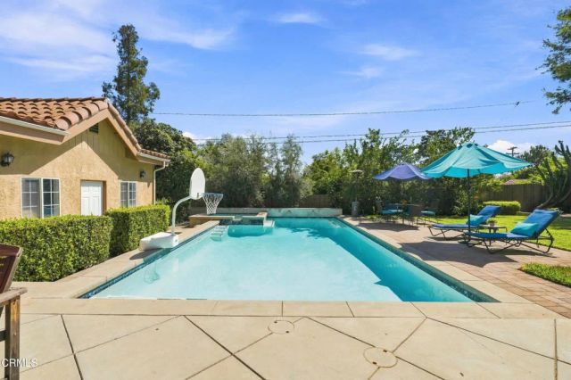 595 Elm Avenue, Sierra Madre, CA 91024