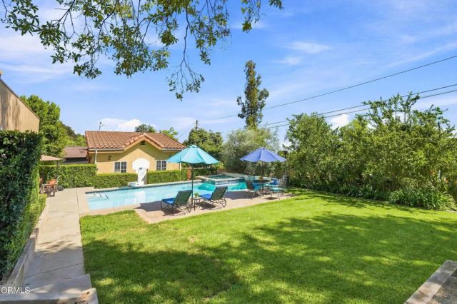595 Elm Avenue, Sierra Madre, CA 91024