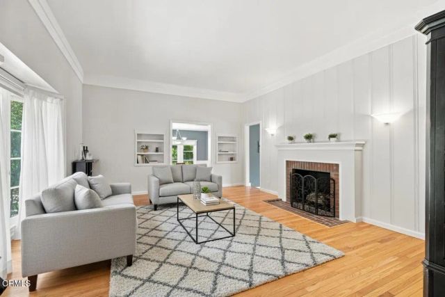 595 Elm Avenue, Sierra Madre, CA 91024